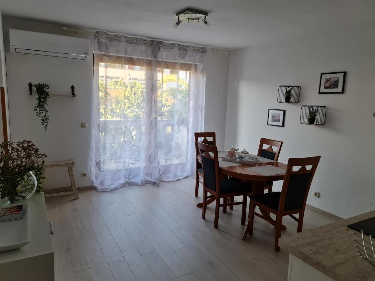 Apartment Mira 普拉 外观 照片