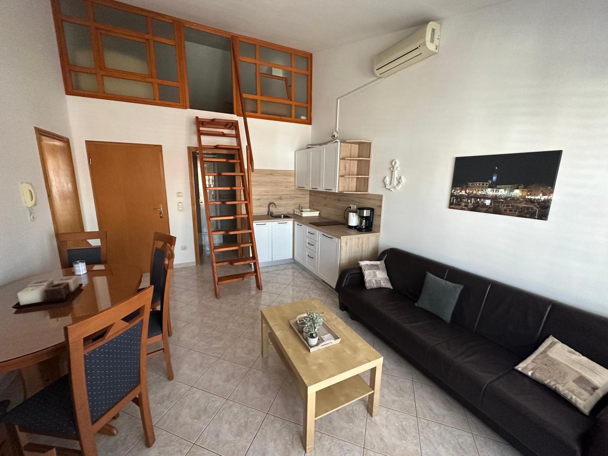 Apartment Mira 普拉 外观 照片